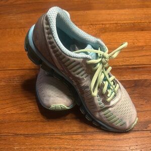 Asics Women's Athletic Shoes in Mint and Gray